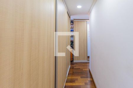 Closet da suíte 1 de casa para alugar com 3 quartos, 250m² em Presidente Altino, Osasco