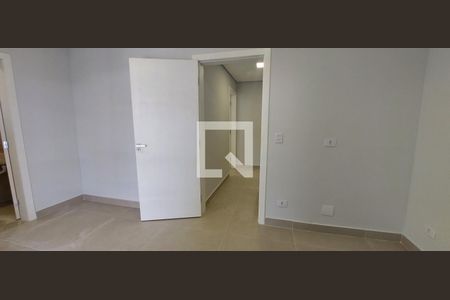 Quarto 1 suíte de casa à venda com 2 quartos, 120m² em Vila Cecilia Maria, Santo André