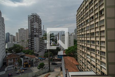 Vista Quarto 1 de apartamento para alugar com 4 quartos, 160m² em Bela Vista, São Paulo