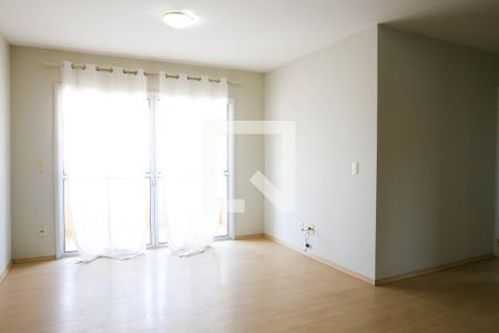 Sala de apartamento para alugar com 2 quartos, 72m² em Vila Camilopolis, Santo André