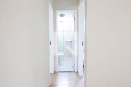 Corredor de apartamento para alugar com 2 quartos, 72m² em Vila Camilopolis, Santo André