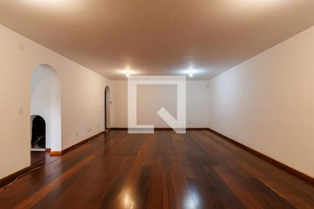 Sala de casa para alugar com 4 quartos, 370m² em Fazenda Morumbi, São Paulo
