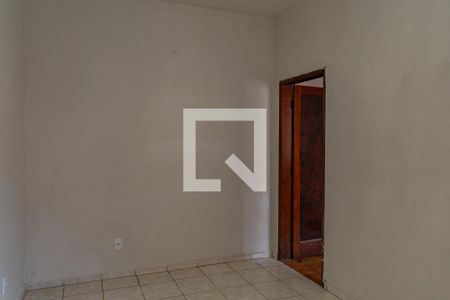 Sala de casa à venda com 3 quartos, 180m² em Santa Inês, Belo Horizonte