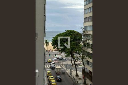 Sala - Vista de apartamento à venda com 3 quartos, 135m² em Copacabana, Rio de Janeiro
