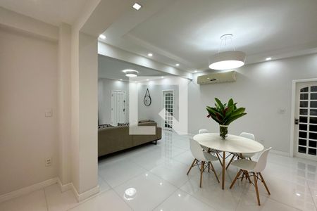 Sala de apartamento à venda com 3 quartos, 135m² em Copacabana, Rio de Janeiro