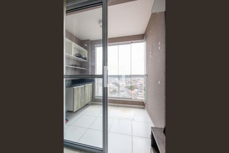 Sacada de apartamento à venda com 2 quartos, 49m² em Jardim Roberto, Osasco