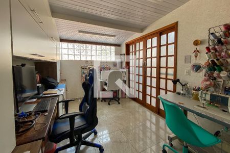 Escritório de casa de condomínio à venda com 4 quartos, 180m² em Buritis, Belo Horizonte