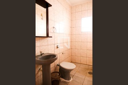 Banheiro de casa à venda com 1 quarto, 120m² em Jardim Santo Antônio, Santo André