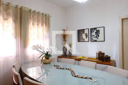 Sala de casa para alugar com 4 quartos, 255m² em Colégio Batista, Belo Horizonte