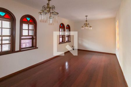 Sala de casa à venda com 4 quartos, 388m² em Santa Lúcia, Belo Horizonte