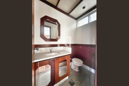 Banheiro de apartamento à venda com 4 quartos, 170m² em Lourdes, Belo Horizonte