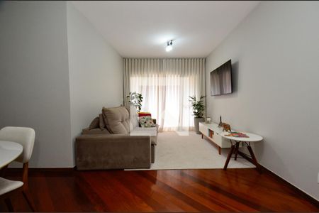 Sala de apartamento para alugar com 3 quartos, 107m² em Lourdes, Belo Horizonte