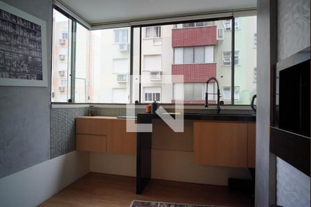 Sala - Churrasqueira de apartamento para alugar com 2 quartos, 67m² em Jardim Itu Sabará, Porto Alegre