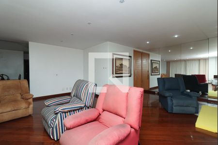 Sala de apartamento para alugar com 4 quartos, 271m² em Barra da Tijuca, Rio de Janeiro