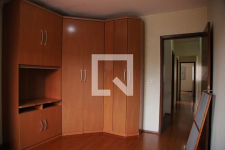 Quarto 1 de casa para alugar com 3 quartos, 170m² em Umuarama, Osasco