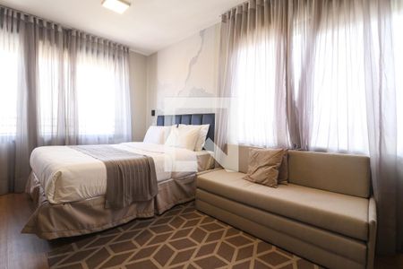 Sala, Quarto e Cozinha de apartamento para alugar com 1 quarto, 28m² em Farroupilha, Porto Alegre