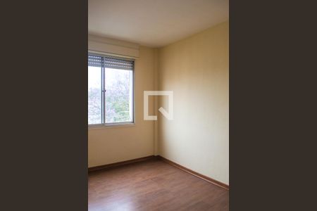 Quarto 1 de apartamento à venda com 3 quartos, 60m² em Vila Nova, Porto Alegre