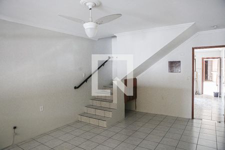 Sala  de casa à venda com 2 quartos, 138m² em Vila Pires, Santo André