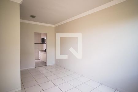 Sala de casa de condomínio à venda com 2 quartos, 60m² em Minaslândia (p Maio), Belo Horizonte
