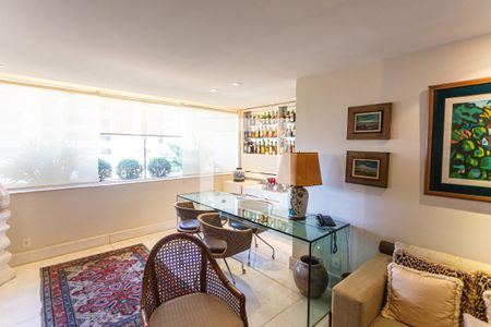 Sala 2 de apartamento para alugar com 3 quartos, 314m² em Serra, Belo Horizonte