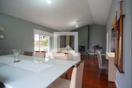 Sala de casa para alugar com 4 quartos, 400m² em Jardim do Salso, Porto Alegre
