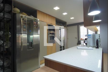 Cozinha de casa para alugar com 4 quartos, 400m² em Jardim do Salso, Porto Alegre