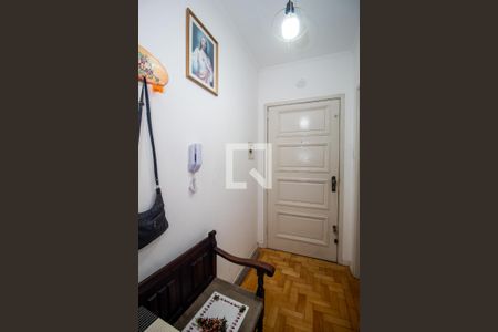 Sala de apartamento para alugar com 3 quartos, 77m² em Menino Deus, Porto Alegre