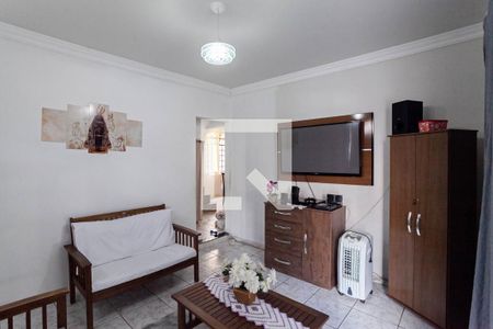 Sala 1 de casa para alugar com 5 quartos, 244m² em Castelo, Belo Horizonte