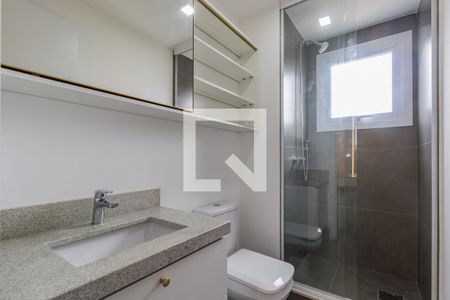 Banheiro da Suite 01 de apartamento para alugar com 2 quartos, 67m² em São Sebastião, Porto Alegre