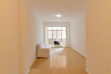 Sala  de apartamento para alugar com 3 quartos, 76m² em Leblon, Rio de Janeiro