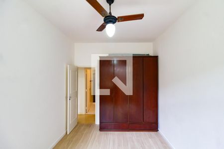 Detalhe do quarto 3 de apartamento para alugar com 3 quartos, 76m² em Leblon, Rio de Janeiro