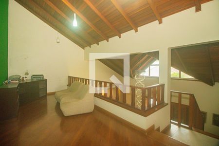 Corredor - Piso Superior de casa à venda com 4 quartos, 350m² em Chácara das Pedras, Porto Alegre