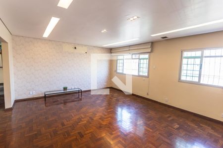 Sala de casa à venda com 4 quartos, 200m² em Grajaú, Belo Horizonte