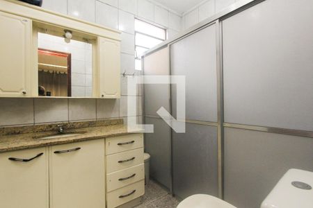 Banheiro suite de casa à venda com 2 quartos, 123m² em Sarandi, Porto Alegre