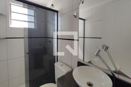 Banheiro Suíte de apartamento à venda com 3 quartos, 120m² em Jardim Nova Europa, Campinas