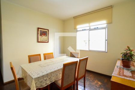 Sala de Estar de apartamento à venda com 3 quartos, 110m² em Vila Paris, Belo Horizonte