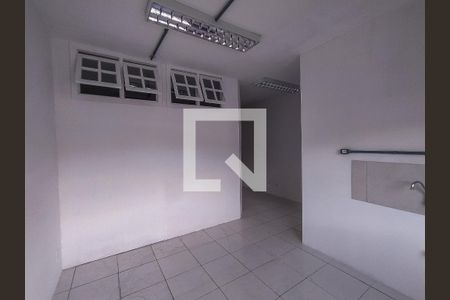 Cozinha de apartamento para alugar com 1 quarto, 44m² em Cavalhada, Porto Alegre