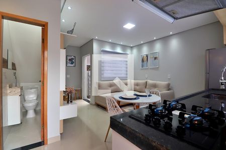 Sala de casa para alugar com 2 quartos, 90m² em Jardim Santo Antônio, Santo André