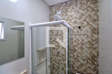 Suíte 1 - Banheiro de casa para alugar com 2 quartos, 90m² em Jardim Santo Antônio, Santo André