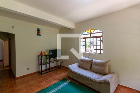 Sala de casa à venda com 3 quartos, 120m² em Havaí, Belo Horizonte