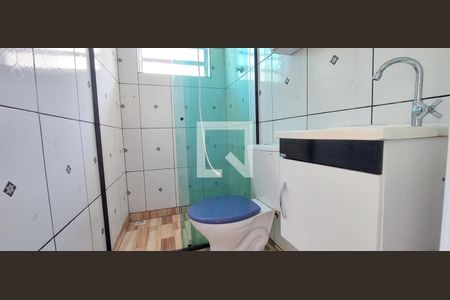 Banheiro de casa para alugar com 1 quarto, 40m² em Vila Suíça, Santo André