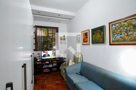 Quarto 1 de casa à venda com 4 quartos, 240m² em Grajaú, Belo Horizonte
