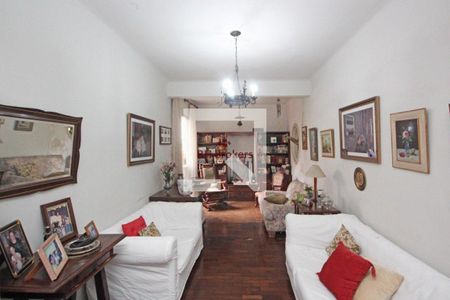 Casa à venda com 4 quartos, 250m² em Lourdes, Belo Horizonte