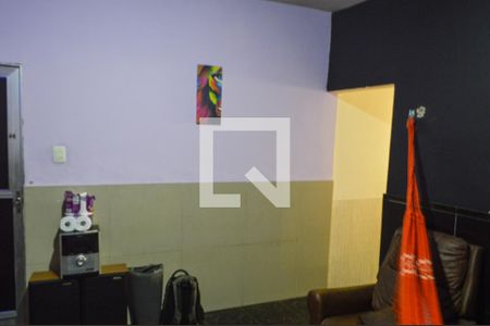 Sala de casa para alugar com 2 quartos, 360m² em Curicica, Rio de Janeiro
