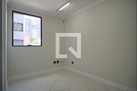 Quarto 1 de apartamento para alugar com 4 quartos, 139m² em Petrópolis, Porto Alegre