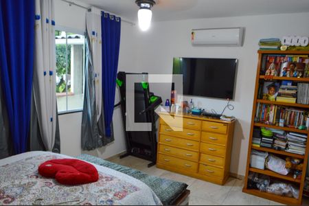 Suíte  de casa de condomínio para alugar com 3 quartos, 80m² em Tanque, Rio de Janeiro