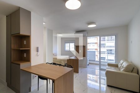Sala de kitnet/studio para alugar com 1 quarto, 40m² em Vila Itapura, Campinas
