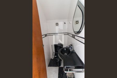 Lavabo de casa para alugar com 3 quartos, 72m² em Vila Guilherme, São Paulo