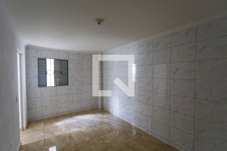 quarto de casa para alugar com 1 quarto, 74m² em Campo Limpo, São Paulo