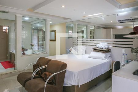 Suíte 1 de casa para alugar com 8 quartos, 150m² em Barra Funda, São Paulo